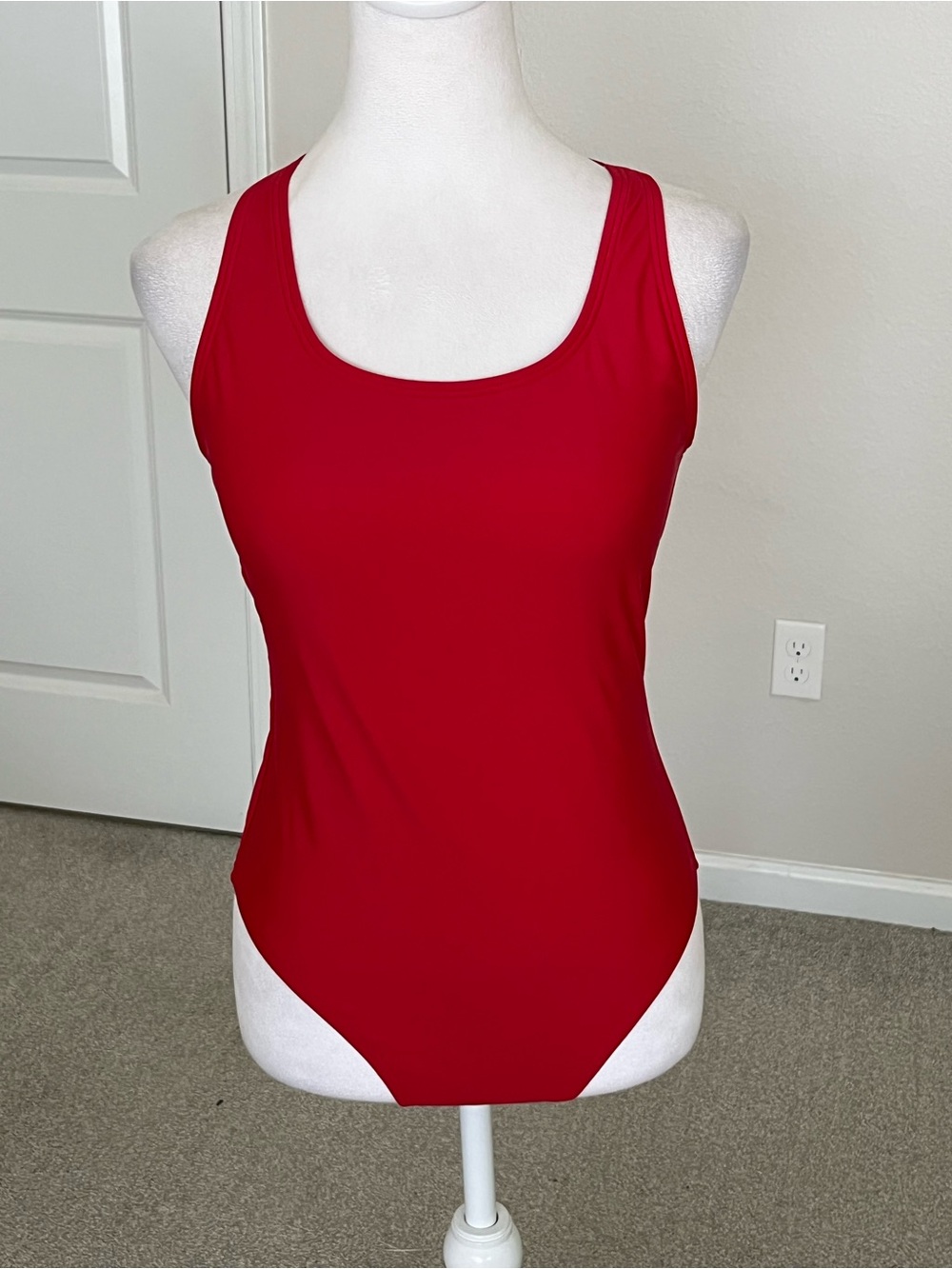 NWT Quince Red Scoop Neck One-Piece Swimsuit Size Medium